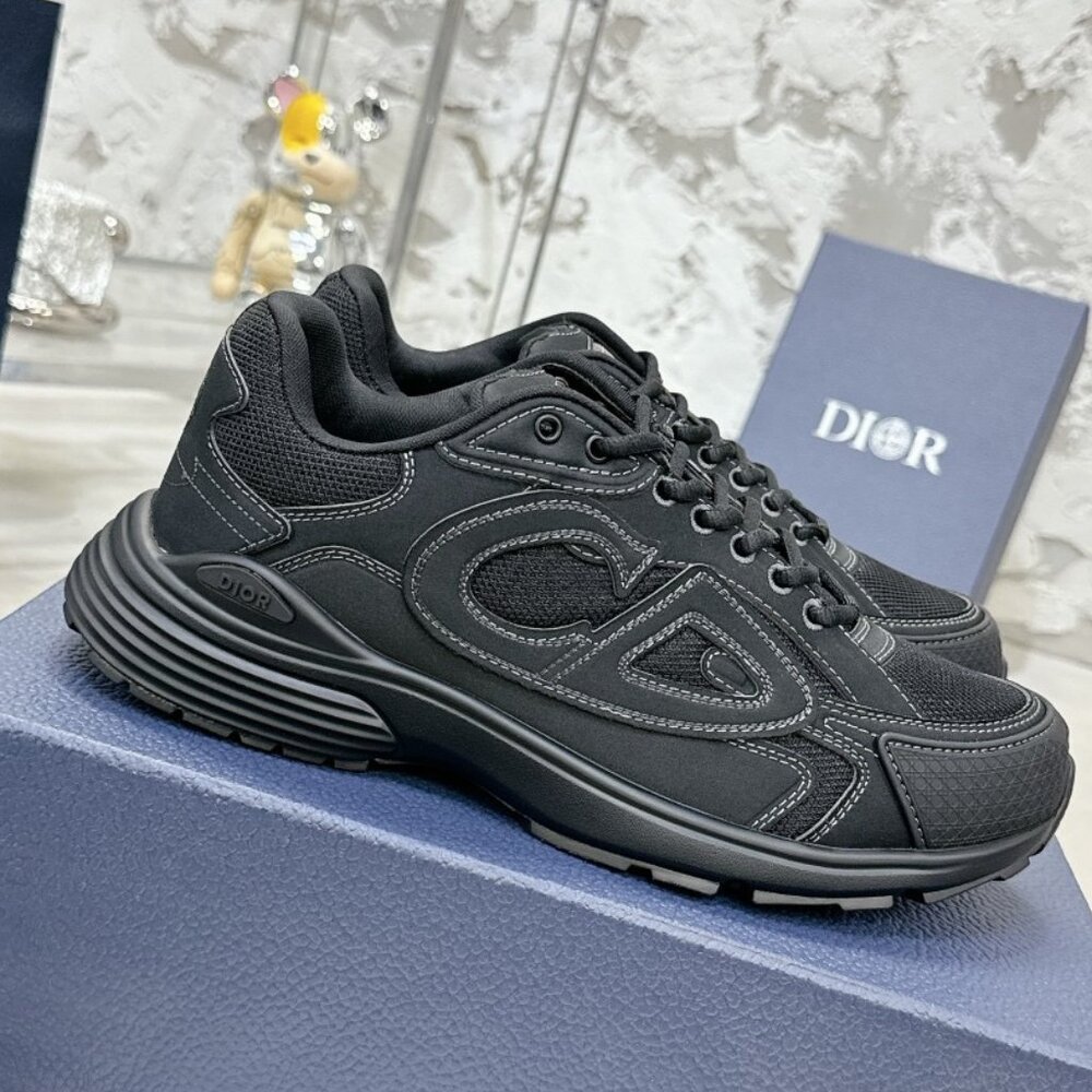 XStone Island collaboration B30 series casual sports shoes for men, size 9